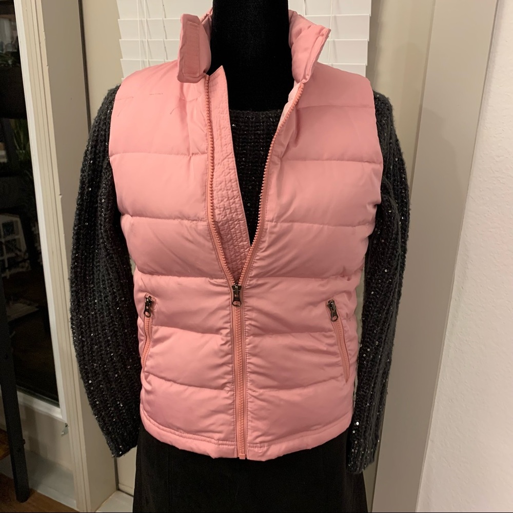 Bubble Gum Pink American Eagle Puffer Vest